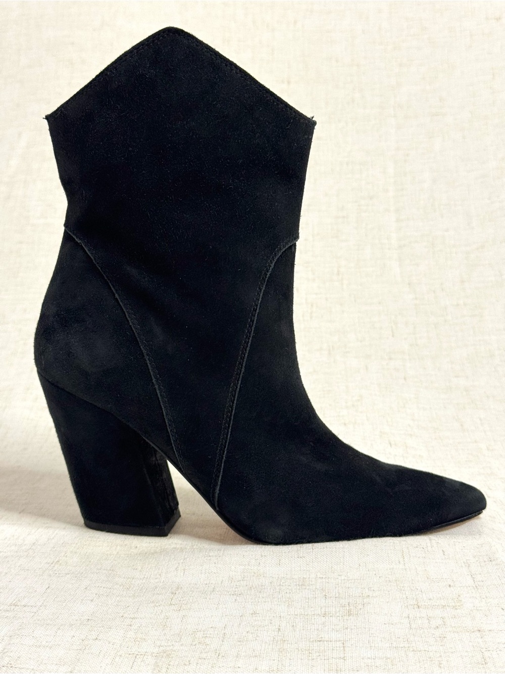 Dolce Vita Nestly Black Suede Western Ankle Booties Size 6.5
